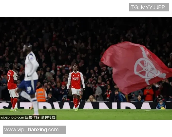 伯恩利英超遭遇七连败深陷降级区距离安全区差距扩大至五分