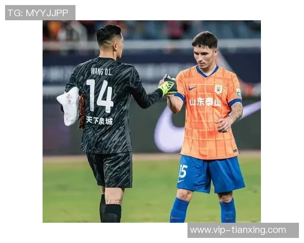 山东泰山中卫路易斯洛佩斯正式加盟西乙阿尔瓦赛特球队 山东泰山中卫路易斯洛佩斯正式加盟西乙阿尔瓦赛特球队