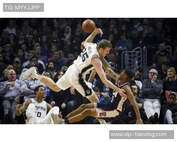 小卡再战活塞能否重现55分神迹ESPN胜率分析快船与活塞对决